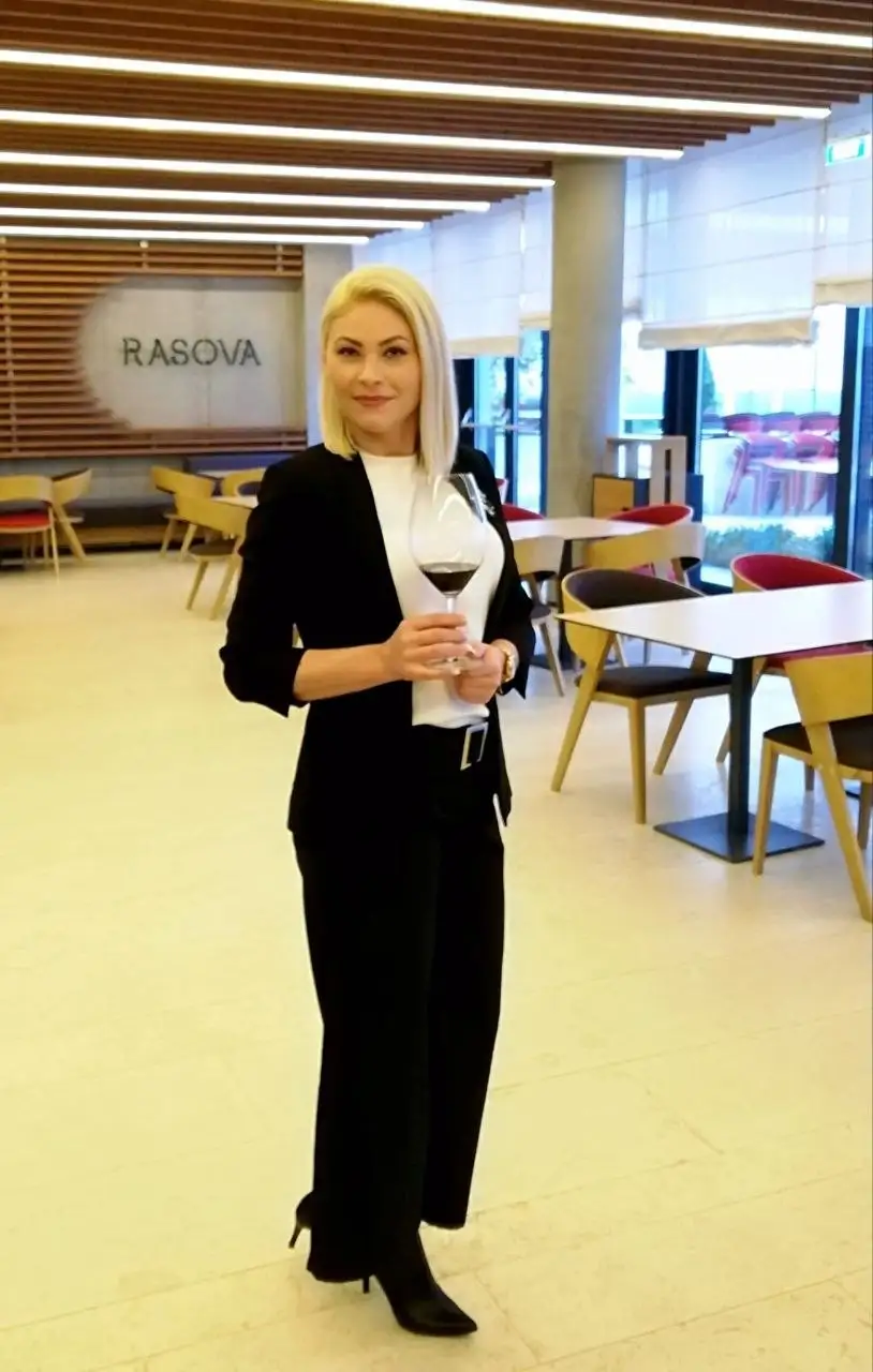 File_025